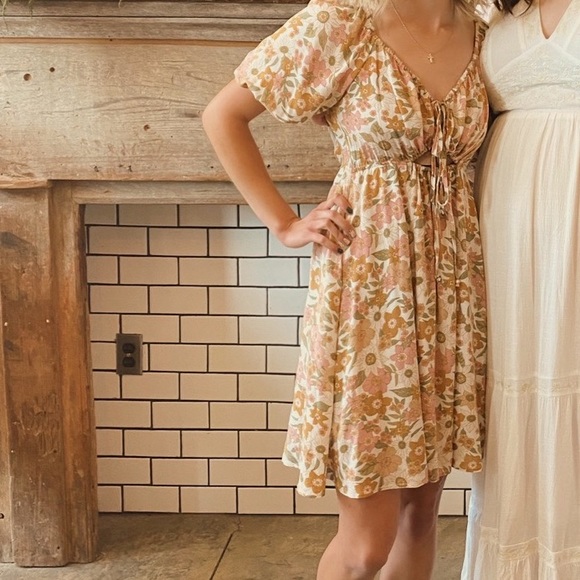 Baevely Floral Puff Sleeve Mini Dress - Picture 5 of 5